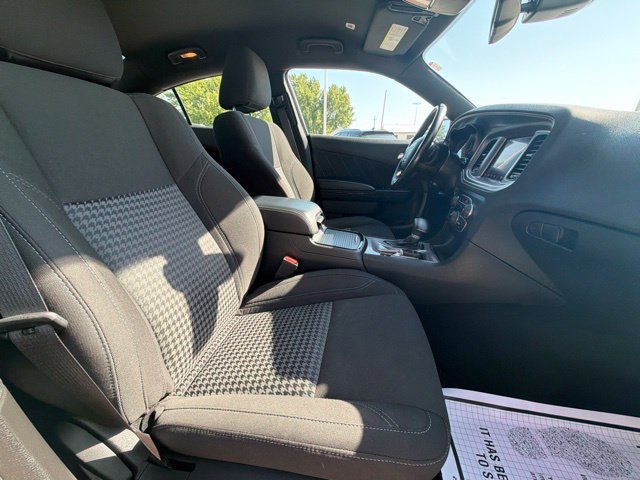Used 2023 Dodge Charger SXT w/ Blacktop Package AWD/4WD image 13