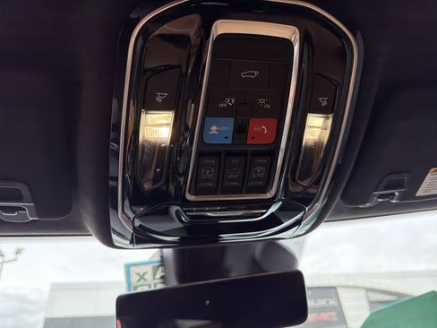 Used 2022 Jeep Grand Cherokee L Summit image 19