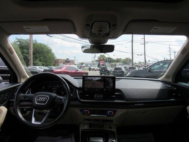 Used 2021 Audi Q5 Prestige w/ Prestige Package AWD/4WD image 16