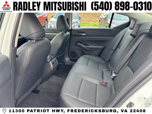 Used 2023 Nissan Altima 2.5 SL AWD/4WD image 12