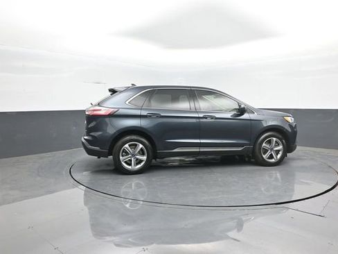 Certified 2022 Ford Edge SEL w/ Convenience Package AWD/4WD image 8