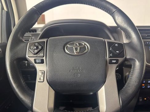 Used 2018 Toyota 4Runner Limited image 19