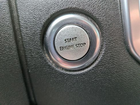 Used 2011 Land Rover LR4 HSE image 22