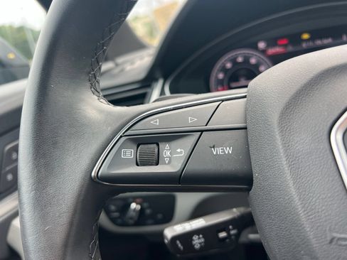 Used 2024 Audi Q5 2.0T Premium AWD/4WD image 19