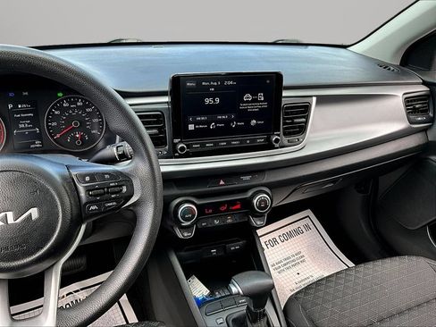 Used 2023 Kia Rio S w/ Technology Package FWD image 9