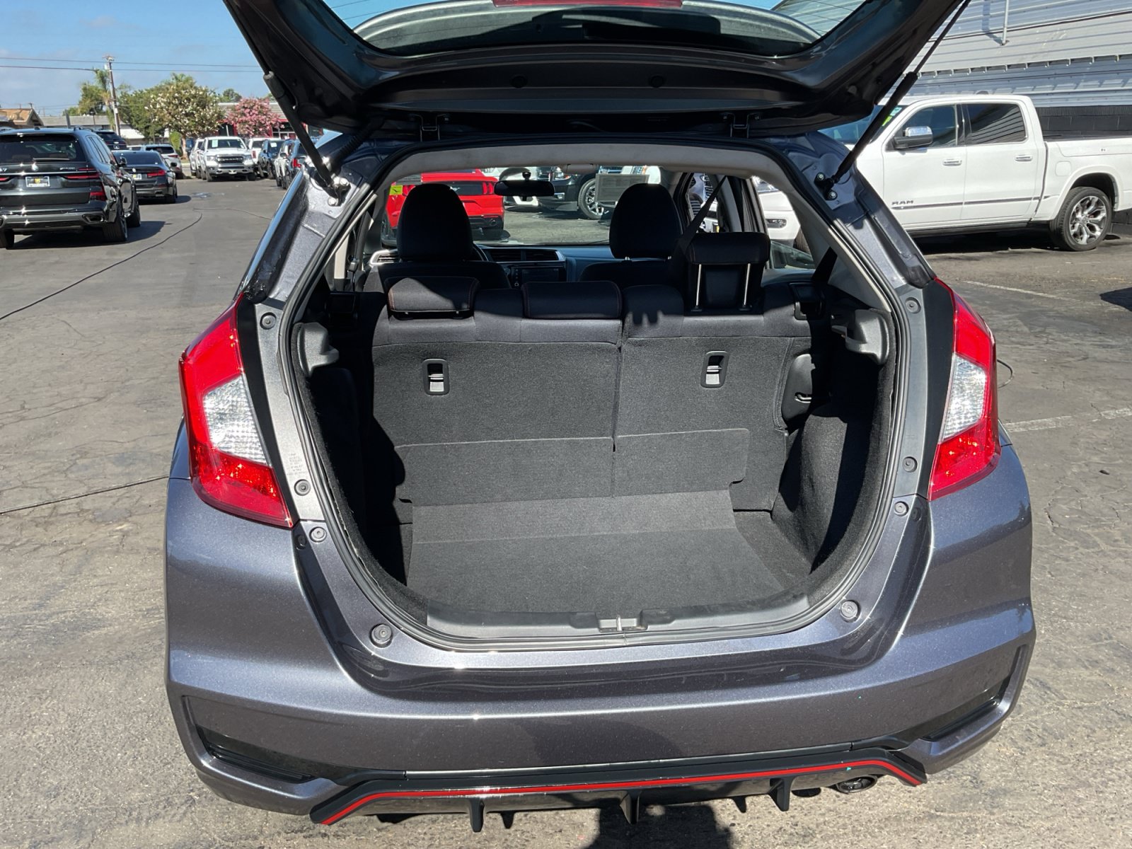 Used 2018 Honda Fit Sport image 25