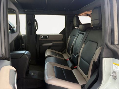 Used 2022 Ford Bronco Wildtrak AWD/4WD image 6