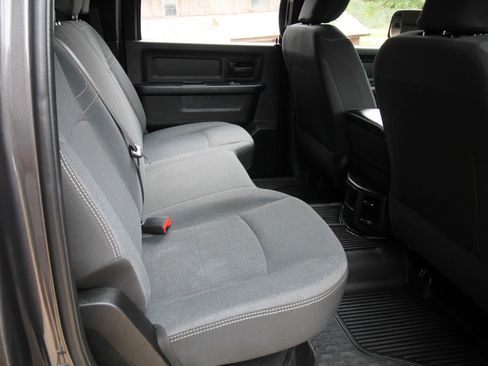Used 2021 RAM 2500 Tradesman AWD/4WD image 37