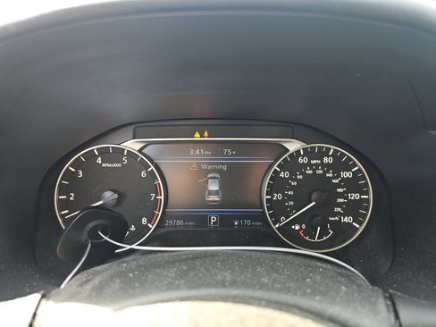 Used 2023 Nissan Altima 2.5 SR AWD/4WD image 2