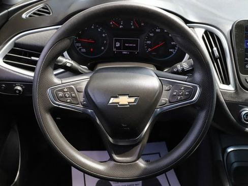 Used 2024 Chevrolet Malibu LT FWD image 21