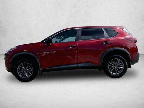 Used 2023 Nissan Rogue S FWD image 6