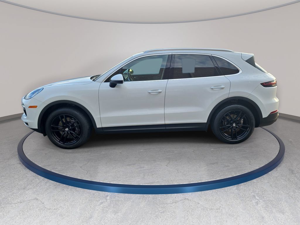 Used 2023 Porsche Cayenne AWD/4WD image 9
