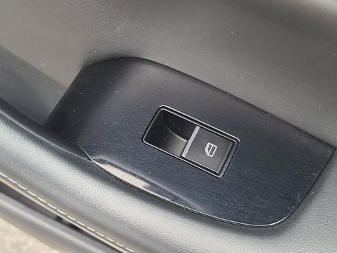 Used 2023 MAZDA CX-30 AWD 2.5 S w/ Preferred Package image 22