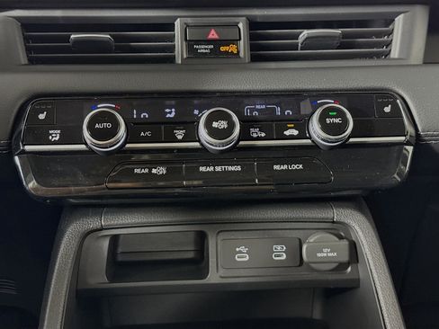 New 2026 Honda Pilot image 19