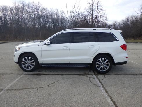 Used 2014 Mercedes-Benz GL 450 4MATIC image 2