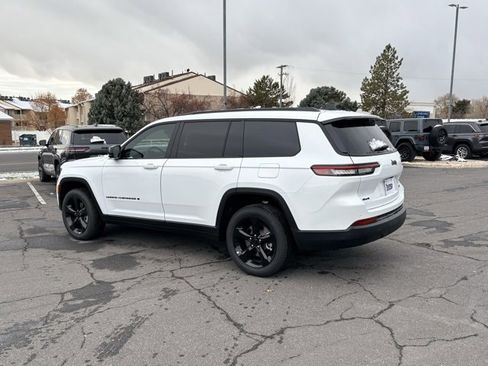 New 2025 Jeep Grand Cherokee L Limited w/ Luxury Tech Group II image 4
