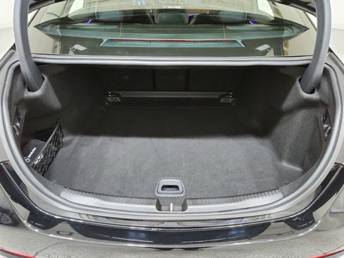 Certified 2025 Mercedes-Benz C 300 Sedan image 28