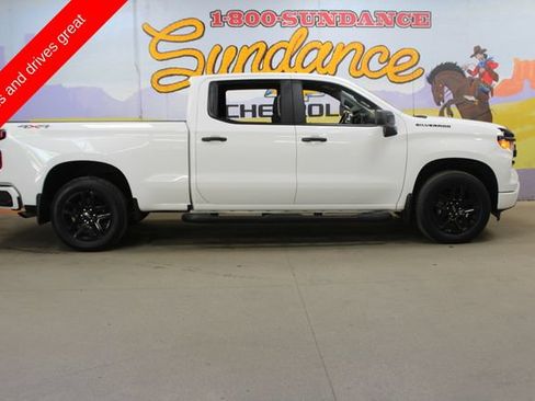 Used 2024 Chevrolet Silverado 1500 Custom w/ LPO, Dark Essentials Package AWD/4WD image 1
