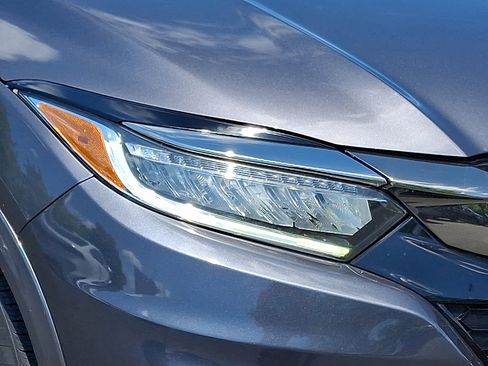 Used 2019 Honda HR-V Touring image 9