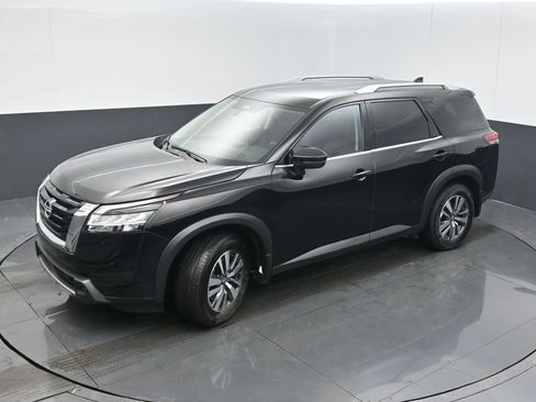 Used 2022 Nissan Pathfinder SL image 41