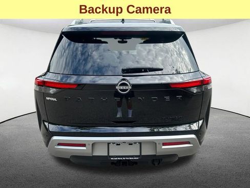 Used 2023 Nissan Pathfinder Platinum AWD/4WD image 9