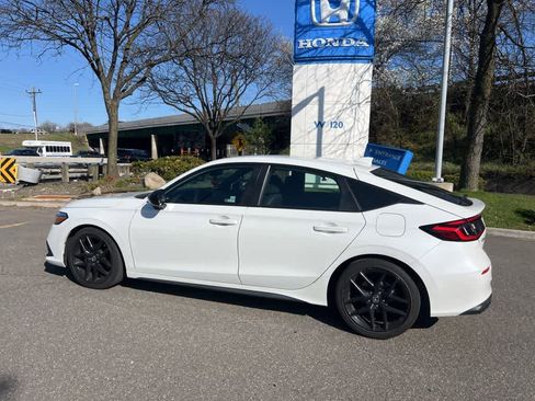 Used 2023 Honda Civic Sport image 27