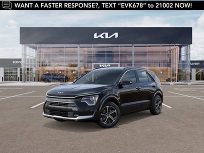 New 2025 Kia Niro SX