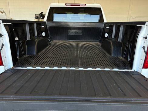 Used 2025 Chevrolet Silverado 1500 LT image 26