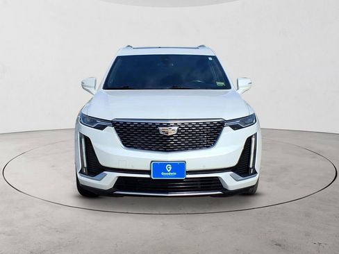 Used 2020 Cadillac XT6 Premium Luxury AWD/4WD image 2