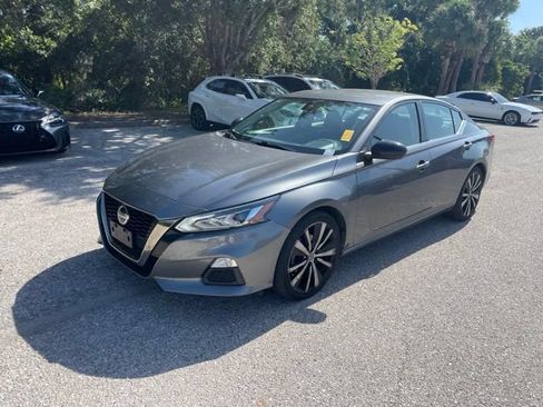 Used 2022 Nissan Altima 2.5 SR FWD image 5