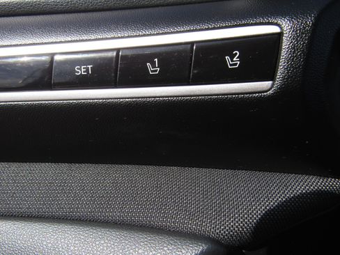 Used 2023 Hyundai Tucson Limited w/ Cargo Package image 26