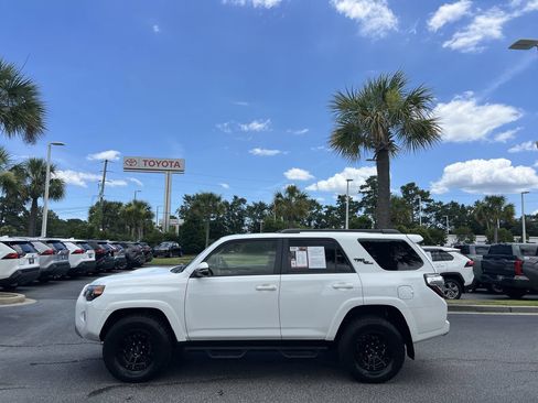 Used 2024 Toyota 4Runner TRD Off-Road Premium w/ Off Road Premium Plus Package AWD/4WD image 7