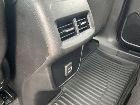 Used 2019 Chevrolet Equinox LT image 30