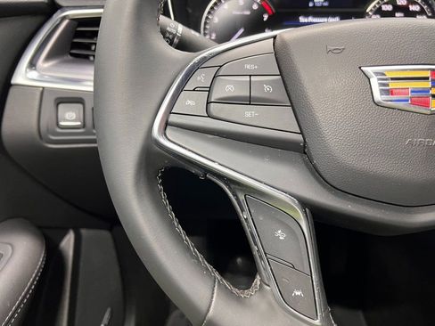 Used 2025 Cadillac XT5 Luxury image 15