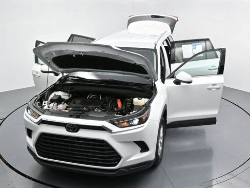 Used 2024 Toyota Grand Highlander XLE image 48