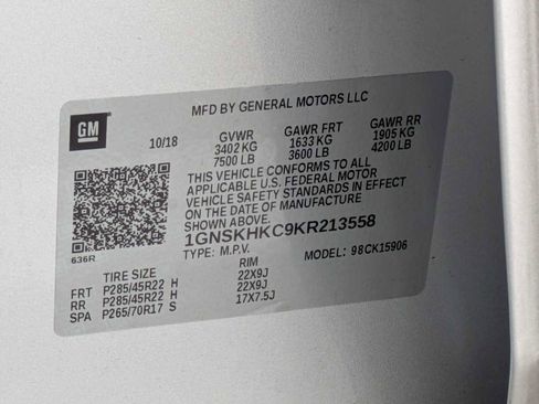 Used 2019 Chevrolet Suburban LT w/ Luxury Package image 34