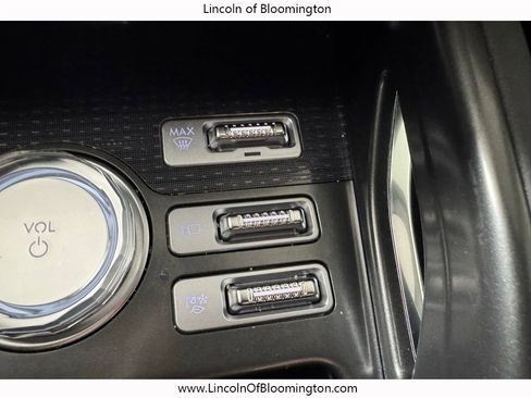 New 2025 Lincoln Nautilus Reserve w/ Jet Appearance Package image 65