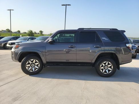 Used 2023 Toyota 4Runner TRD Off-Road Premium w/ Off Road Premium Plus Package AWD/4WD image 3