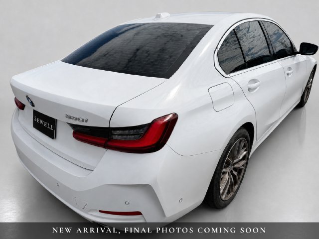 Used 2024 BMW 330i Sedan w/ Convenience Package RWD image 4