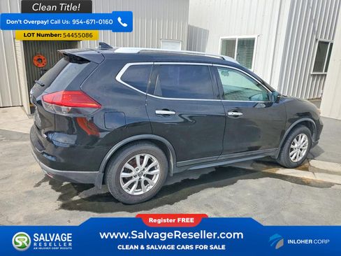 Used 2017 Nissan Rogue SV w/ SV Premium Package FWD image 4