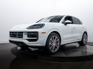 New 2026 Porsche Cayenne S video 1
