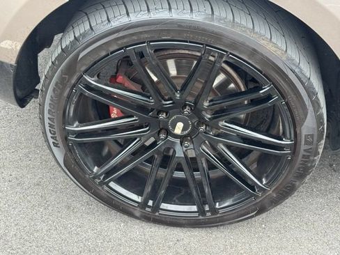 Used 2018 Land Rover Range Rover Sport HSE AWD/4WD image 6