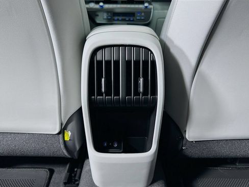 New 2026 Hyundai Kona SEL Sport FWD image 17