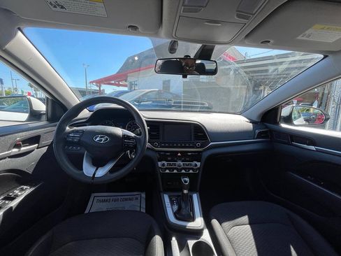 Used 2020 Hyundai Elantra SEL w/ Cargo Package (C1) FWD image 5