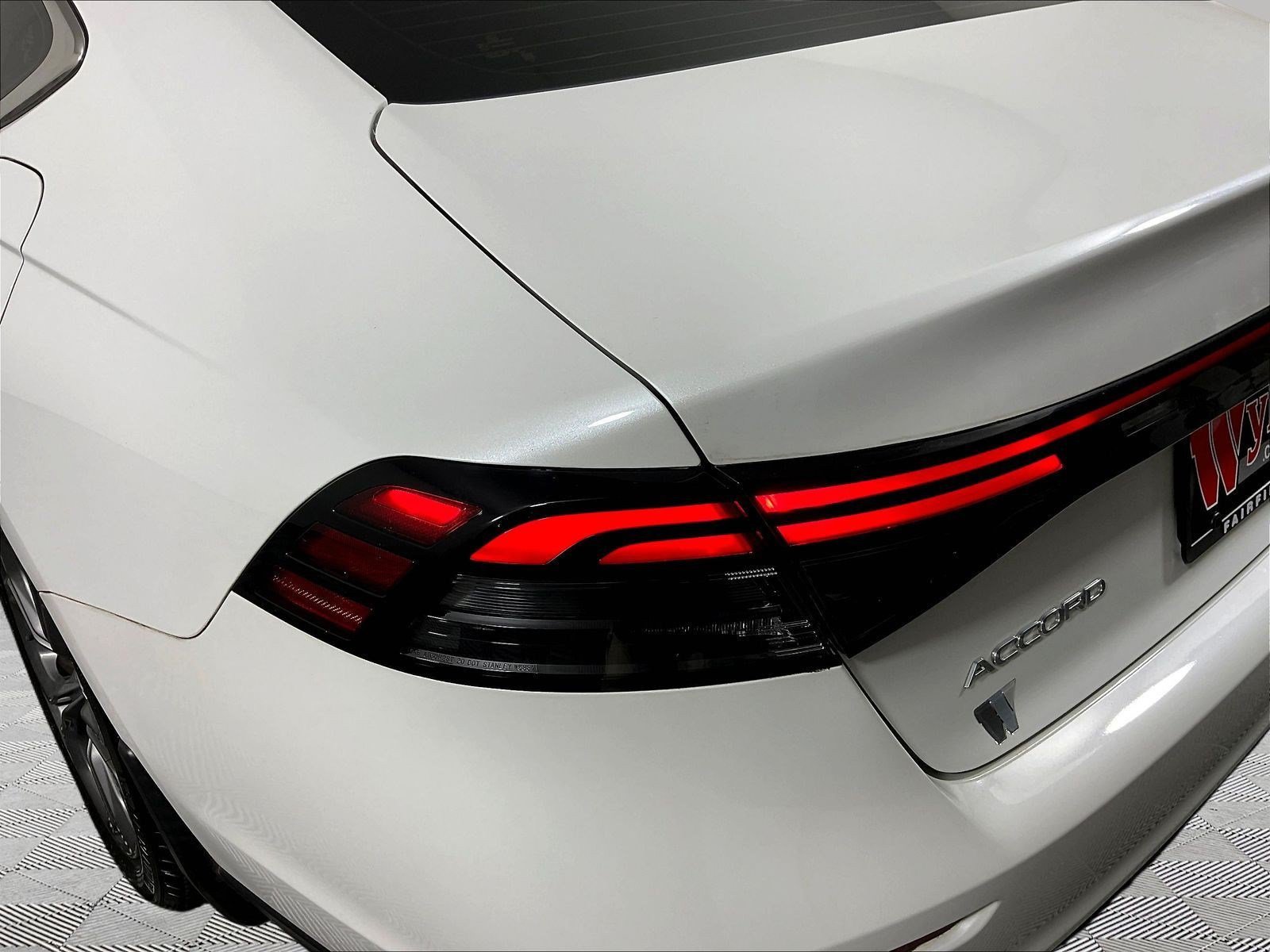 Used 2023 Honda Accord EX image 23