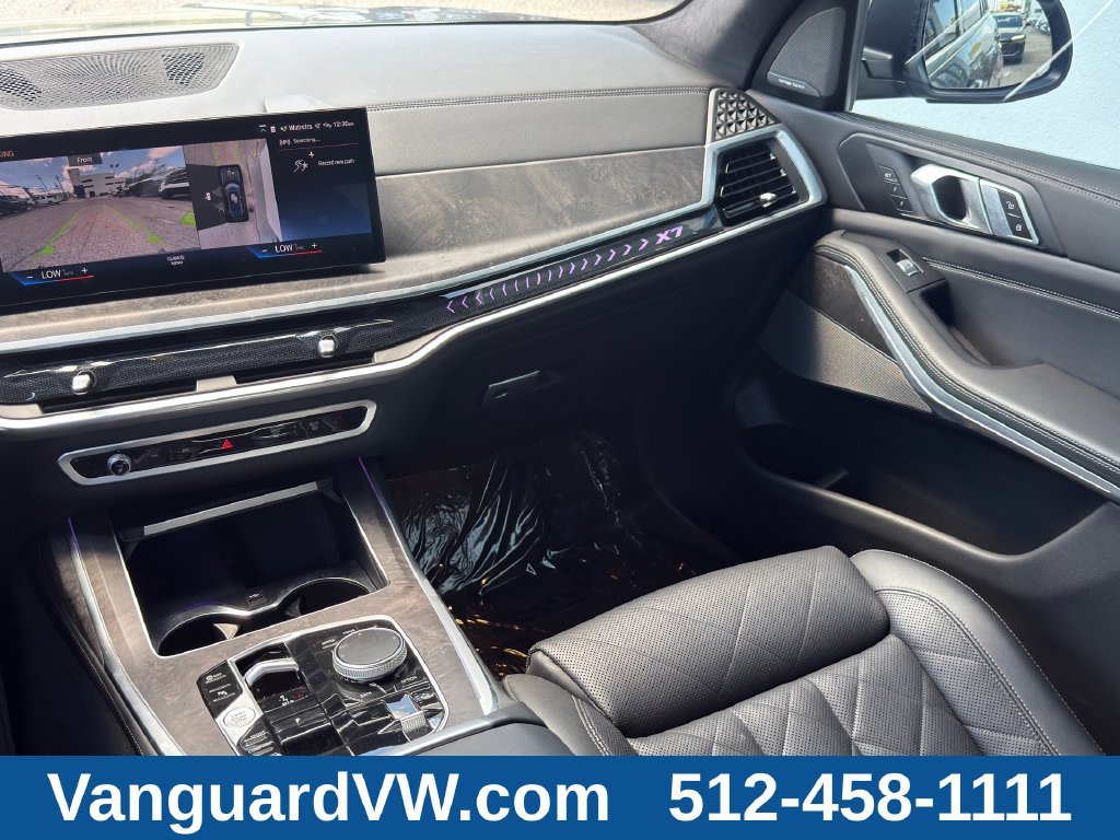 Used 2023 BMW X7 xDrive40i w/ Premium Package AWD/4WD image 25