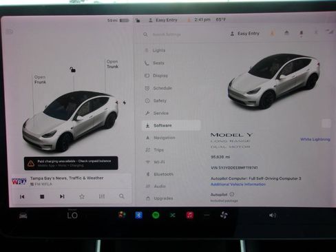 Used 2021 Tesla Model Y Long Range image 18