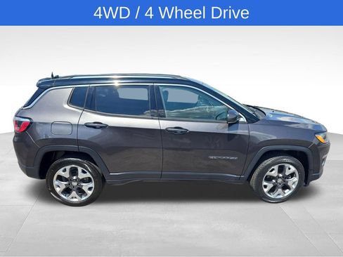 Used 2020 Jeep Compass Limited AWD/4WD image 7