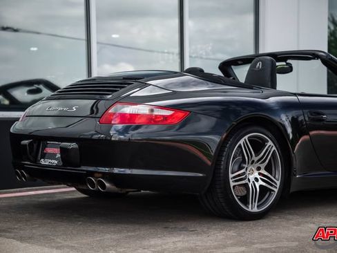 Used 2008 Porsche 911 Carrera S RWD image 38
