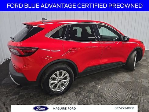 Used 2024 Ford Escape Active AWD/4WD image 4